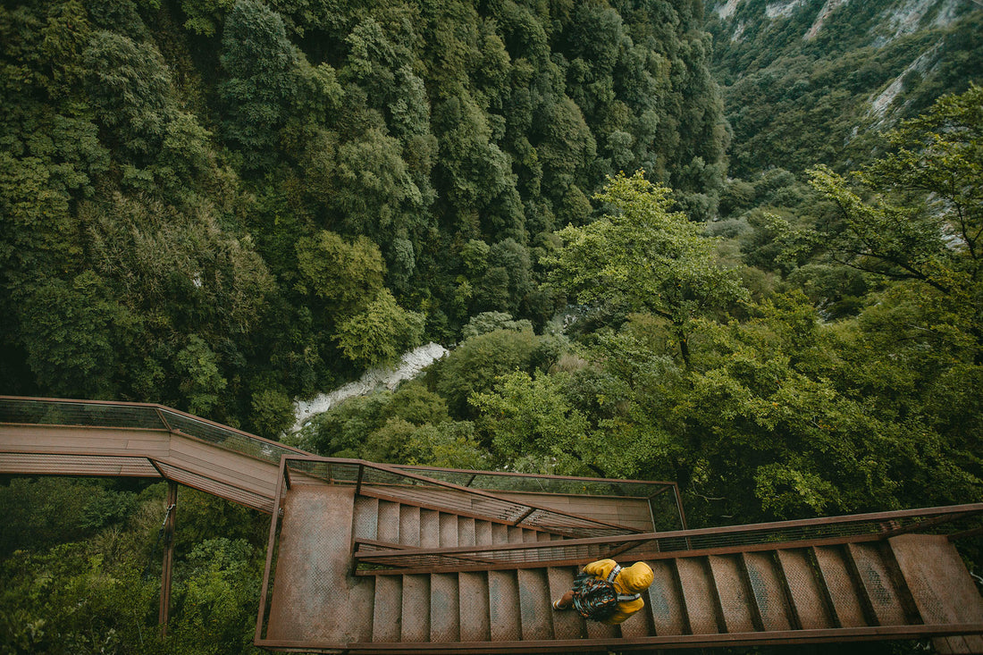 Okatse Canyon Visitor Centre: A Gateway to Breathtaking Beauty