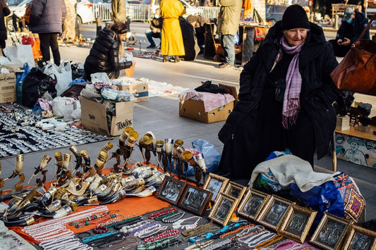 Dry Bridge Market: A Vibrant Hub of Tbilisi's Culture and Commerce